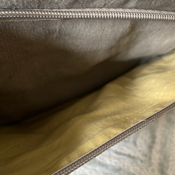 MoSo Ops Double Snap Crossbag - Picture 9 of 13